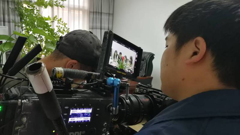 剧本杀式体验：秀英区广告片拍摄公司构建沉浸式消费决策路径